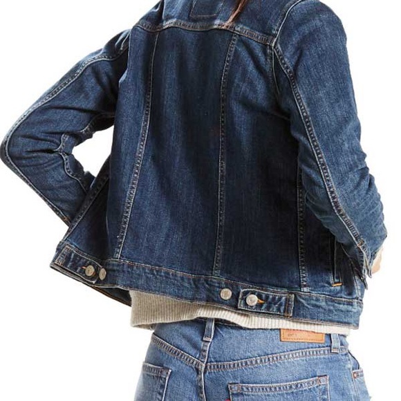 Levi’s Jean Jacket - Picture 3 of 9